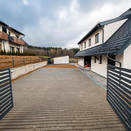 Apartman Zabukem Mlýnický Dvŭr