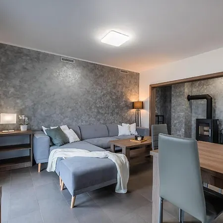 Apartment Zabukem Mlynicky Dvur