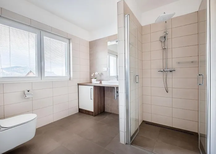 Apartament Zabukem *